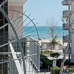 https://appartamenti-carlotta-rimini.riccione-hotels.org