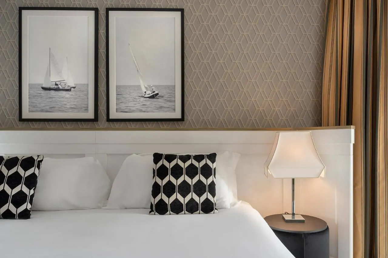 Savoia Hotel Rimini 4*,  Italy