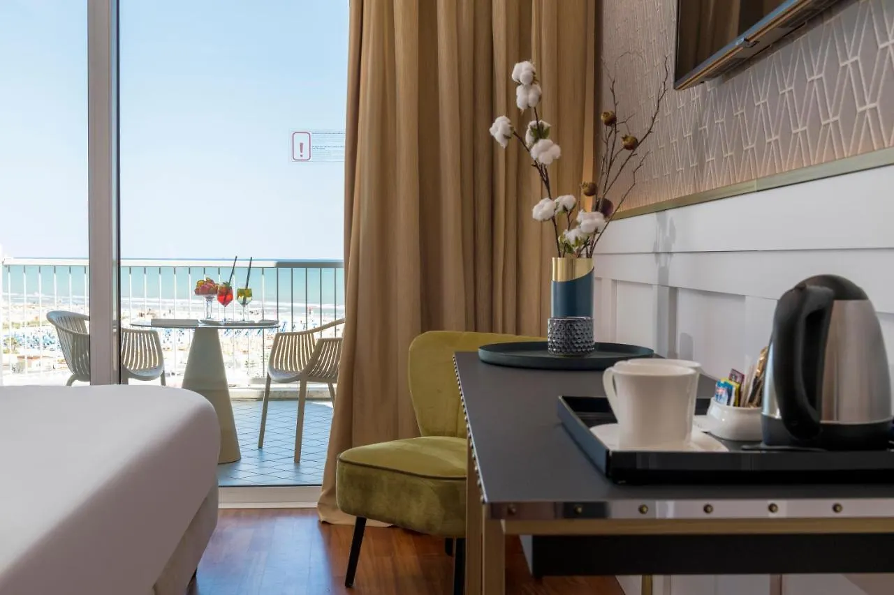 Savoia Hotel Rímini