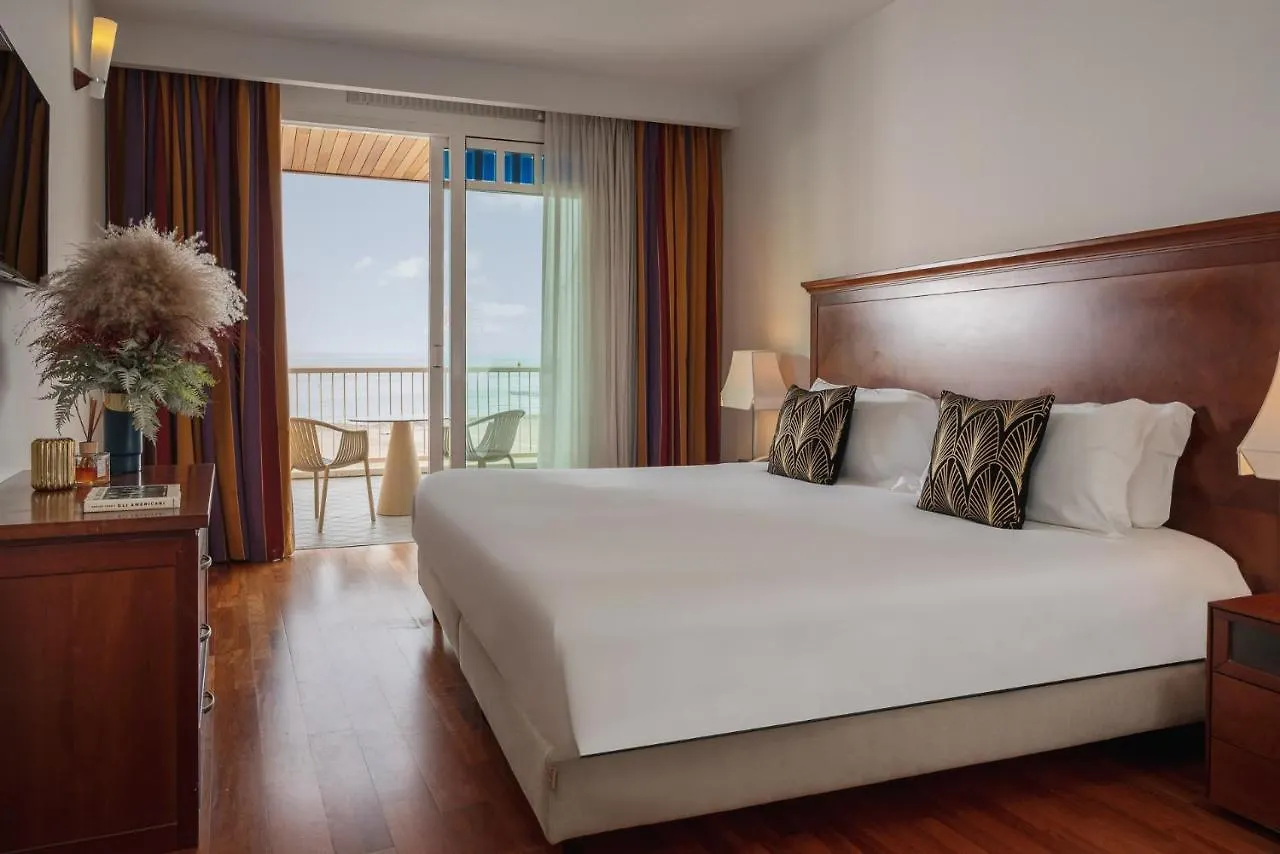 Savoia Hotel Rímini