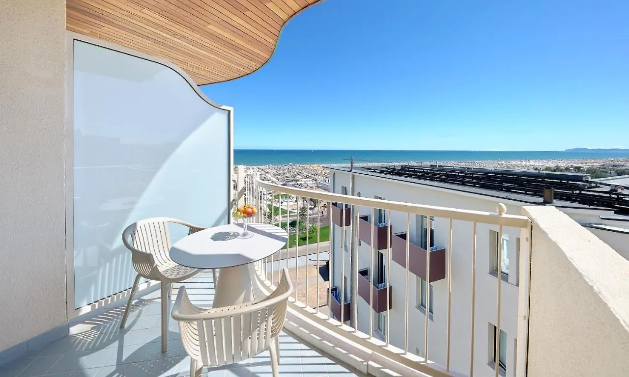 ****  Savoia Hotel Rímini Italia