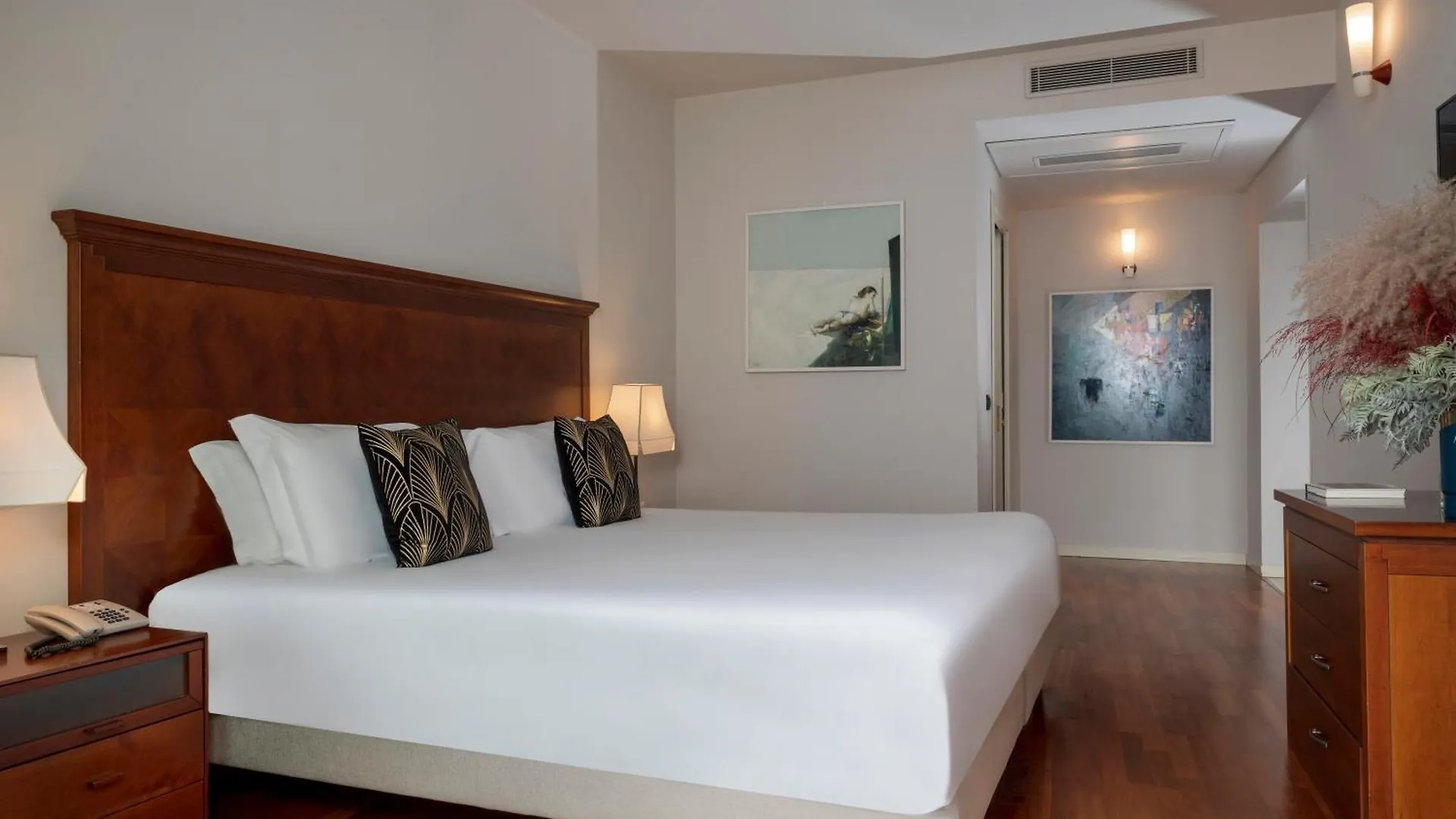 ****  Savoia Hotel Rímini Italia