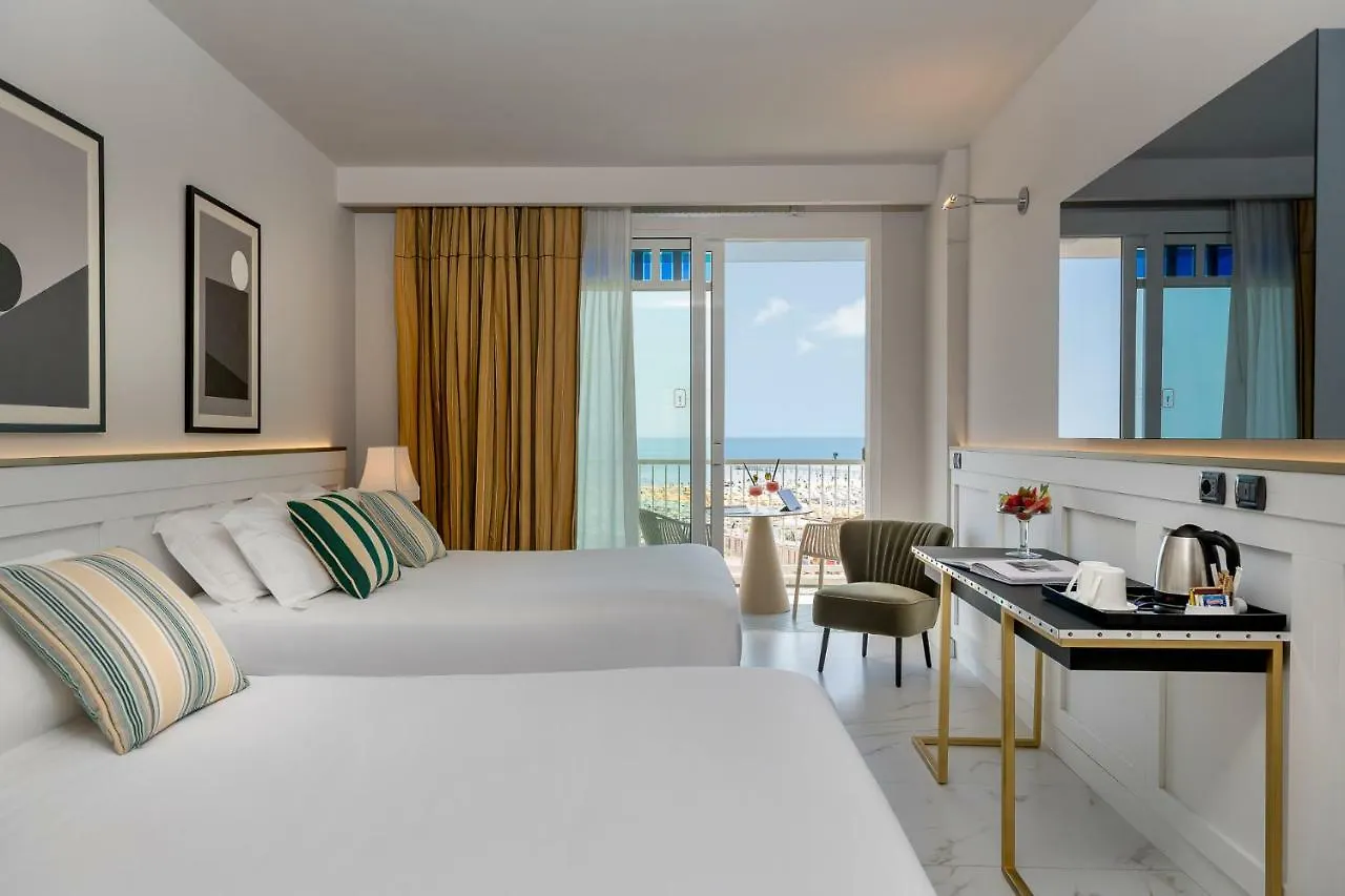 Savoia Hotel Rímini Italia